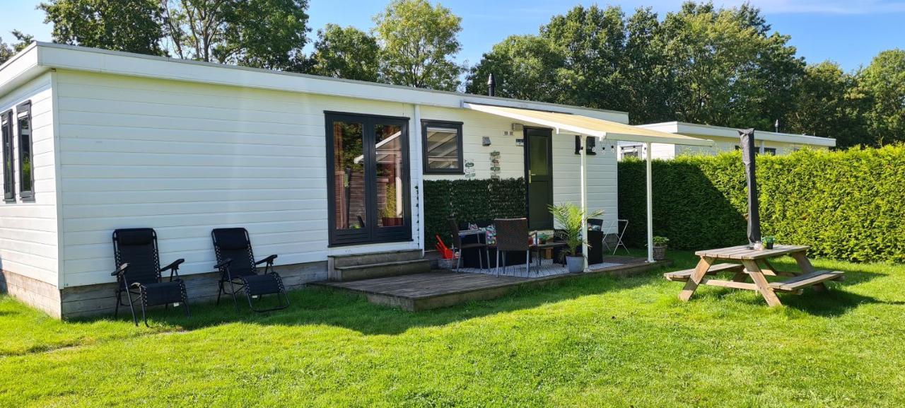 Gezellige Chalet Met Grote Privetuin. Dronrijp Εξωτερικό φωτογραφία